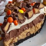 Giant Reese’s Peanut Butter Cup Pie – Easy No-Bake Recipe